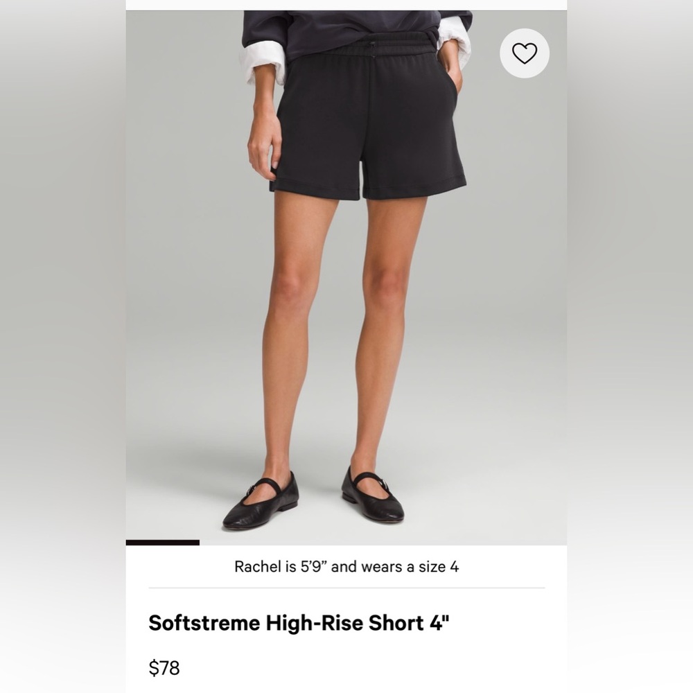 Lululemon Women’s Softstreme Shorts sz 6